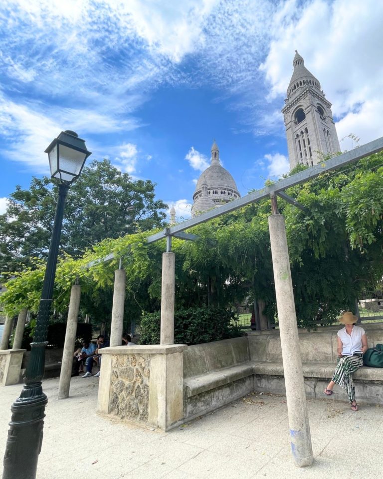 où s'embrasser à montmartre square de la turlurejpg