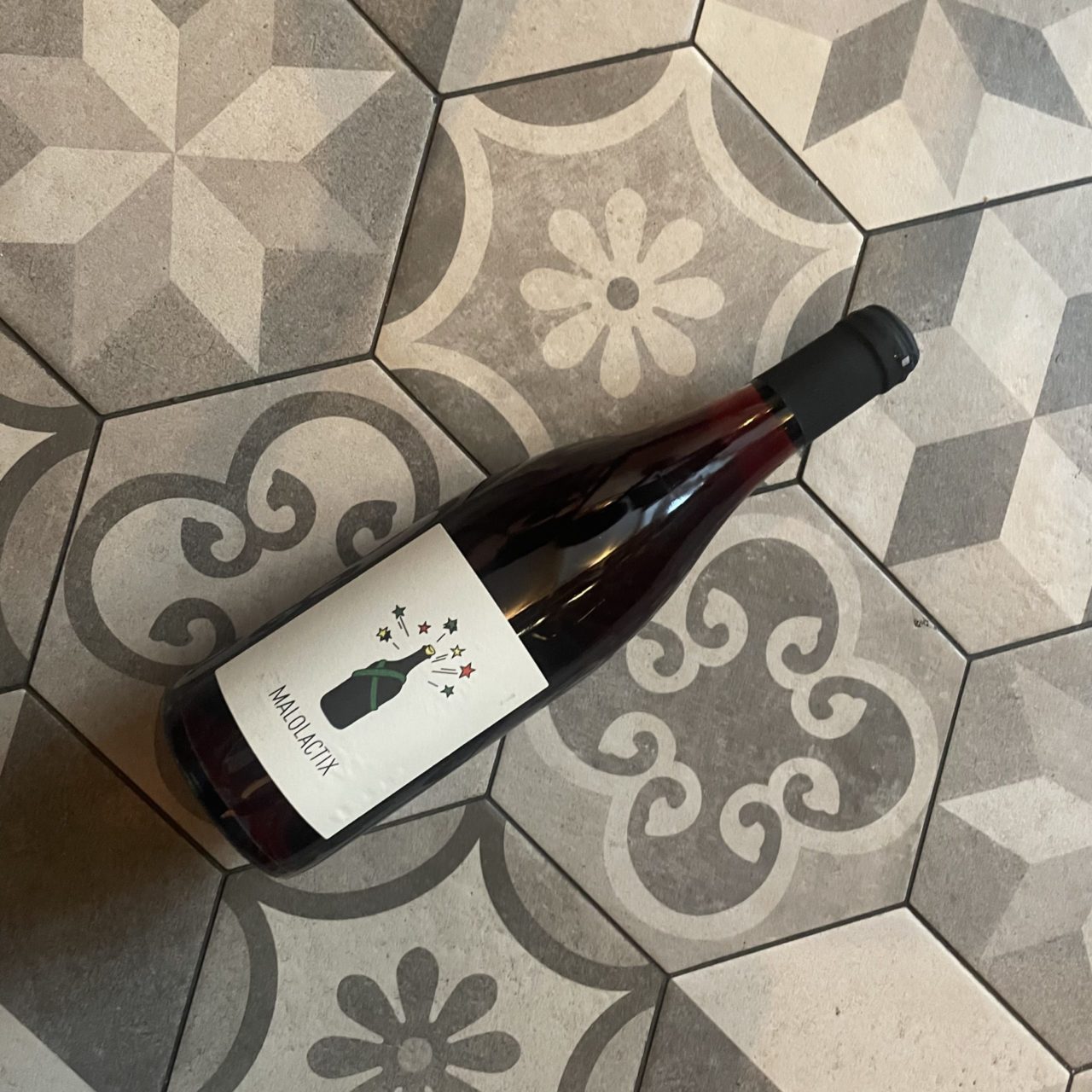 vin cave à manger montmartre