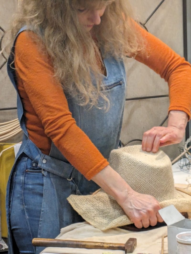 sylvie camicas modiste montmartre 01