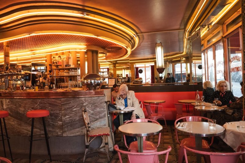 café des deux mouins montmartre